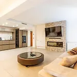 Appartamento En Bord De Avec Piscine - *