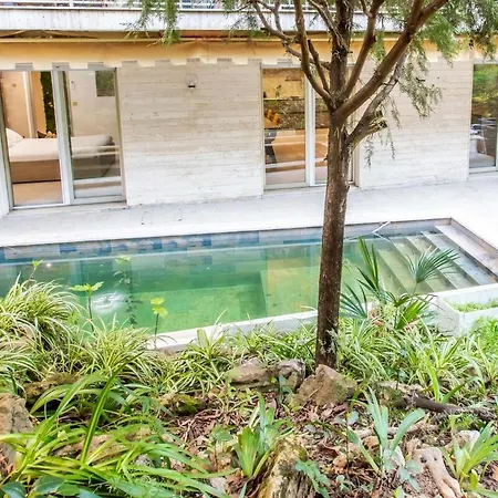 Appartamento En Bord De Avec Piscine -